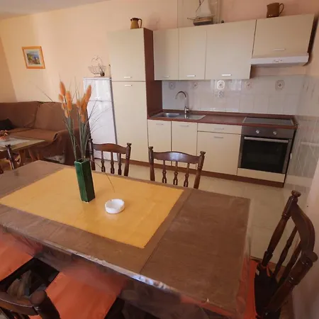 Njaco - Three Bedroom With Sea View * Rtina