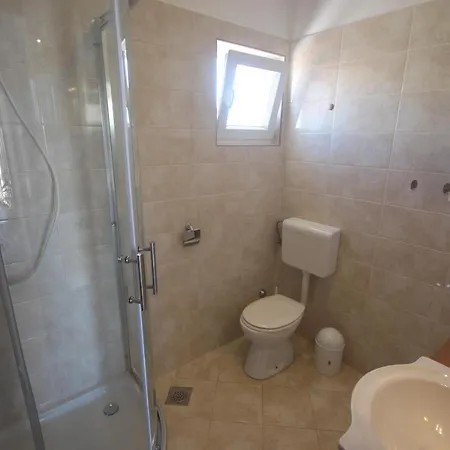Njaco - Three Bedroom With Sea View * Rtina